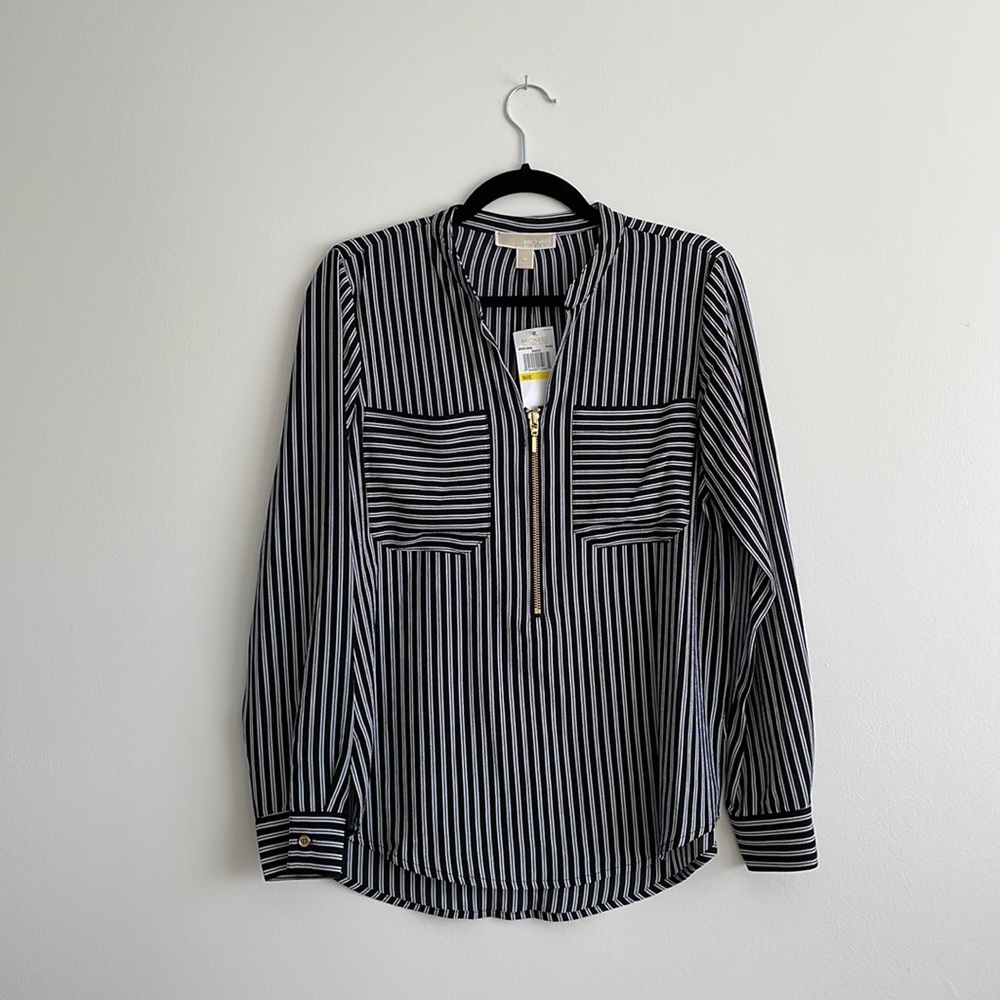 Michael Kors Woman’s Black and White Striped Long Sleeve Top Medium